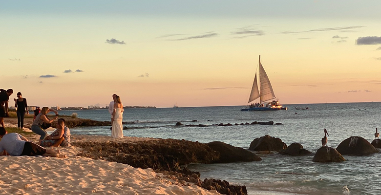 Bröllop i solnedgången Aruba.